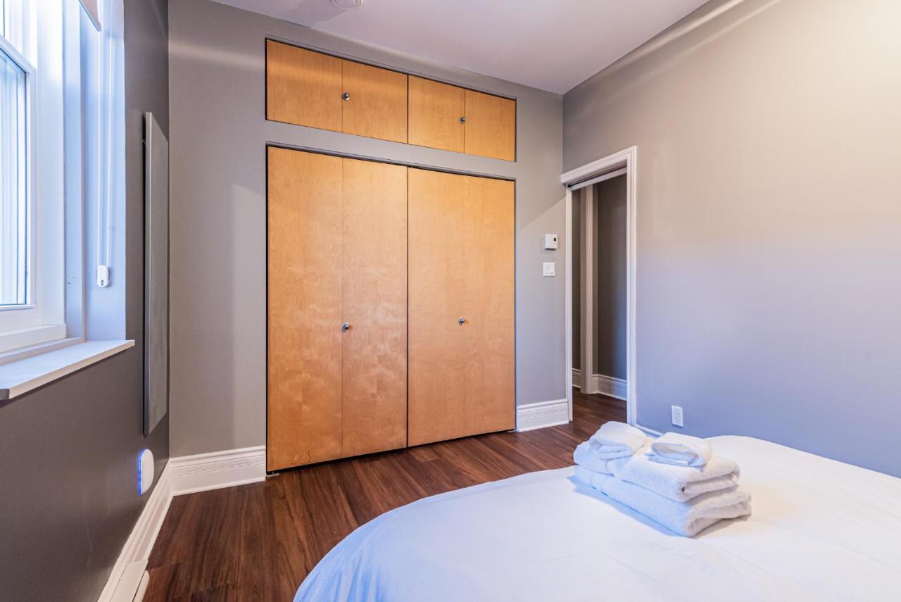 Family Friendly 3-Bedroom Beauty In Le Plateau By Denstays Montreal Exterior photo